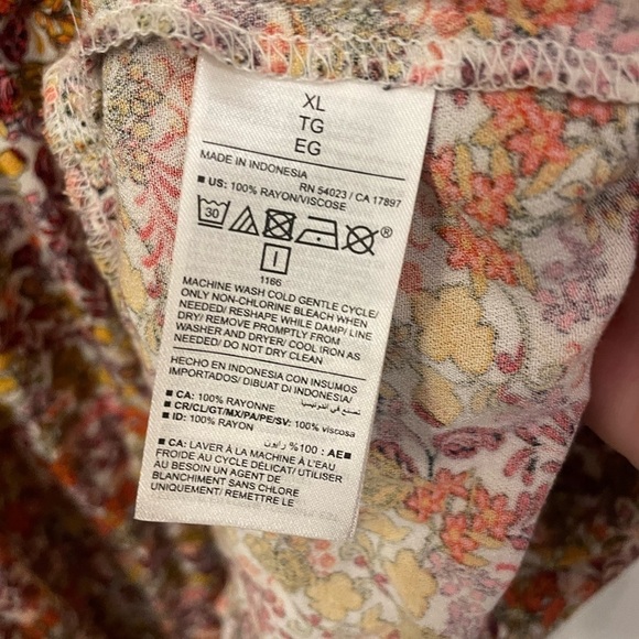 NWOT Old Navy Floral Dress - Picture 6 of 9